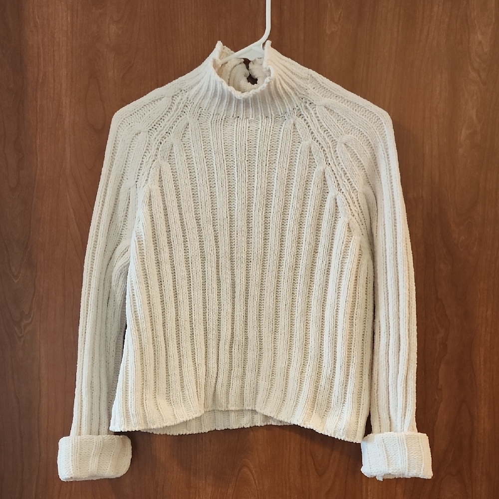 American Eagle Outfitters Cream Ribbed Turtleneck Sweater